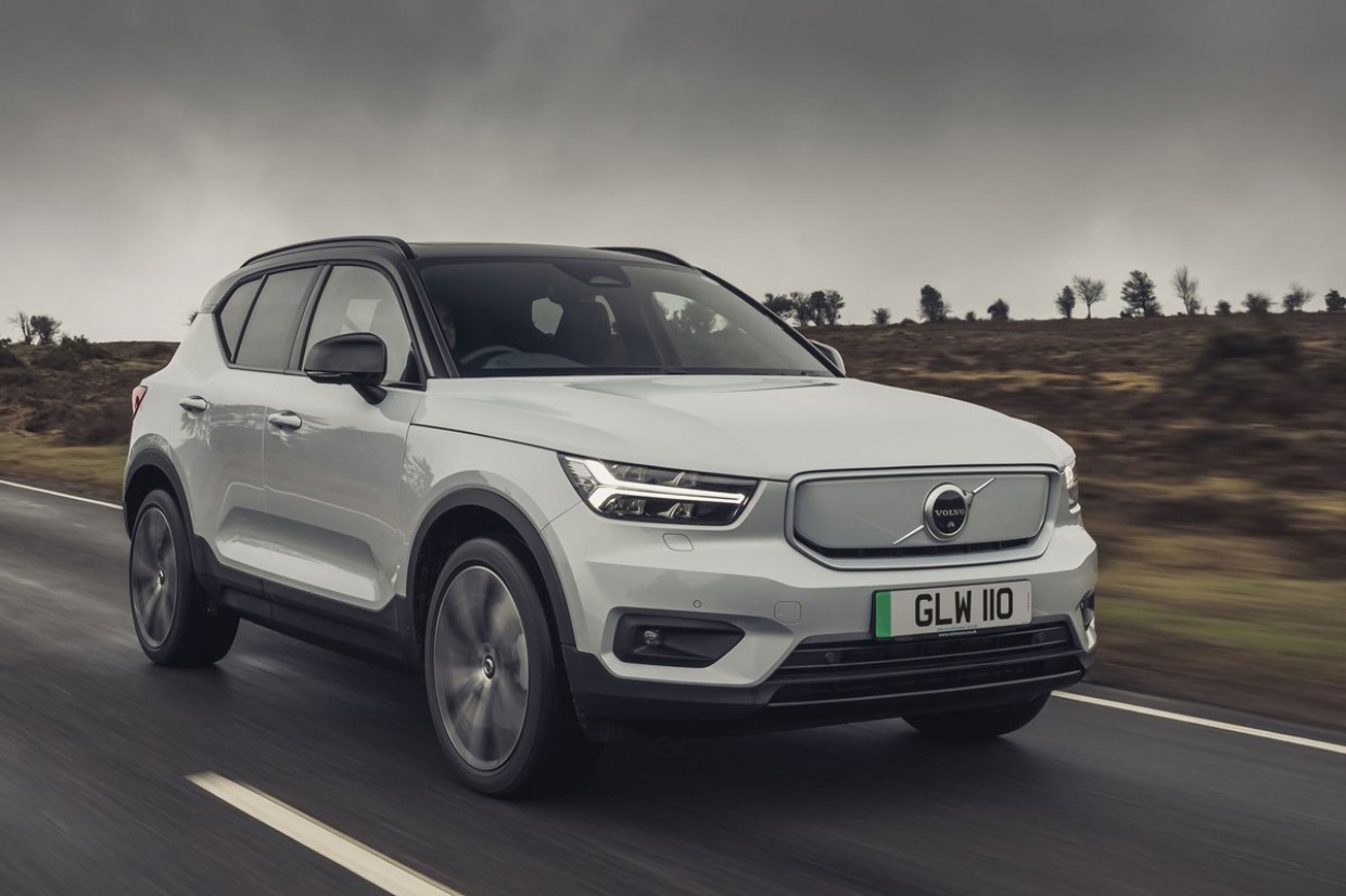 Volvo XC40 Recharge Single Motor Recenze VT AUTA CZ