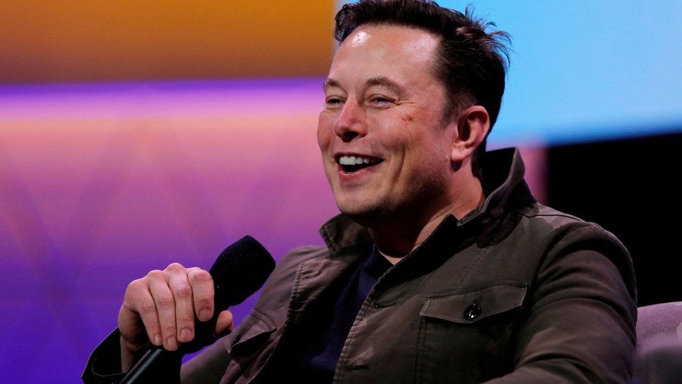 Elon Musk říká, že prodej Tesly očekává za rok 50% nárůst