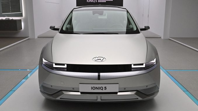 Hyundai Ioniq 5 vyhrál v soutěži Move Electric jako nejlepší elektromobil roku.