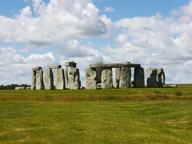 rovnodennost na Stonehenge
