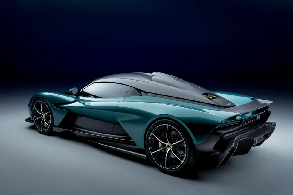 Aston Martin elektrifikuje