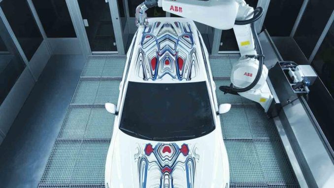 Indická společnost ABB Robotics začne roku 2023 s robotickými uměleckými nátěry na automobily