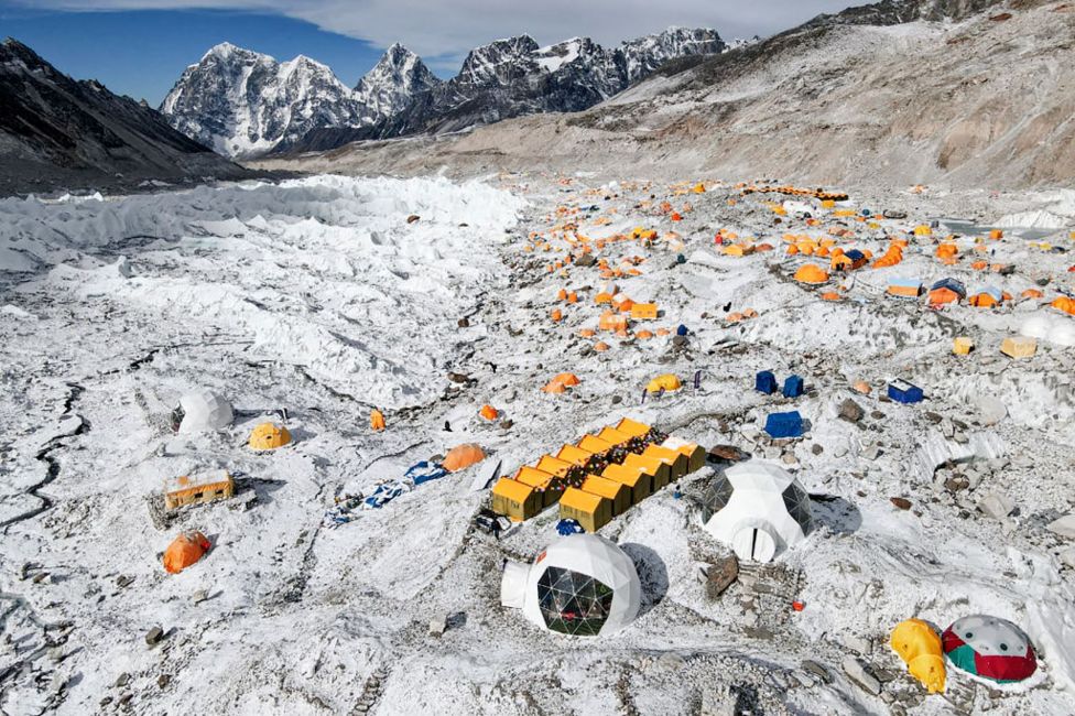 Základní tábor Everestu se musí přemístit VTAUTA.CZ