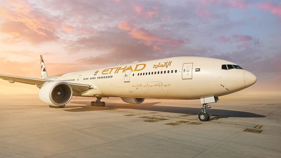 Letecká společnost Etihad Airways má provozovat linku z Washington Dulles do Abú Dhabí přes místo konání konference COP27 v Sharm-El-Sheik, aby demonstrovala jedinou schůdnou cestu k nulovému provozu komerční letecké dopravy s využitím současných technologií