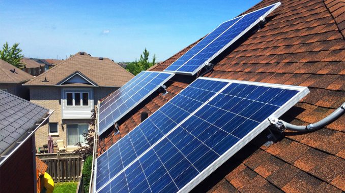 Nová studie vypočítala, že globalizované dodavatelské řetězce fotovoltaických modulů ušetřily výrobcům v Německu, USA a Číně miliardy
