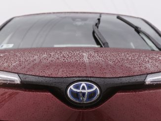 Navzdory problémům s dodávkami se Toyotě podařilo obhájit titul nejprodávanějšího výrobce automobilů v roce 2022