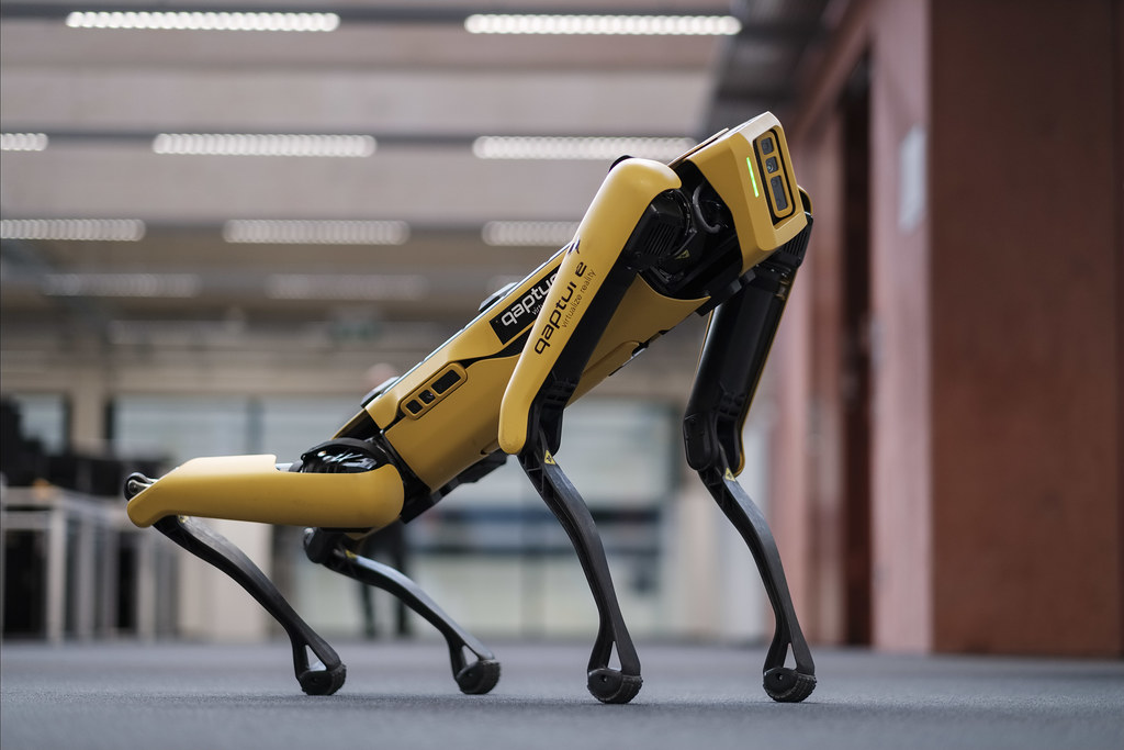 Společnost Iberdrola uvádí, že robotický pes je schopný detekovat a analyzovat poruchy v rozvodnách