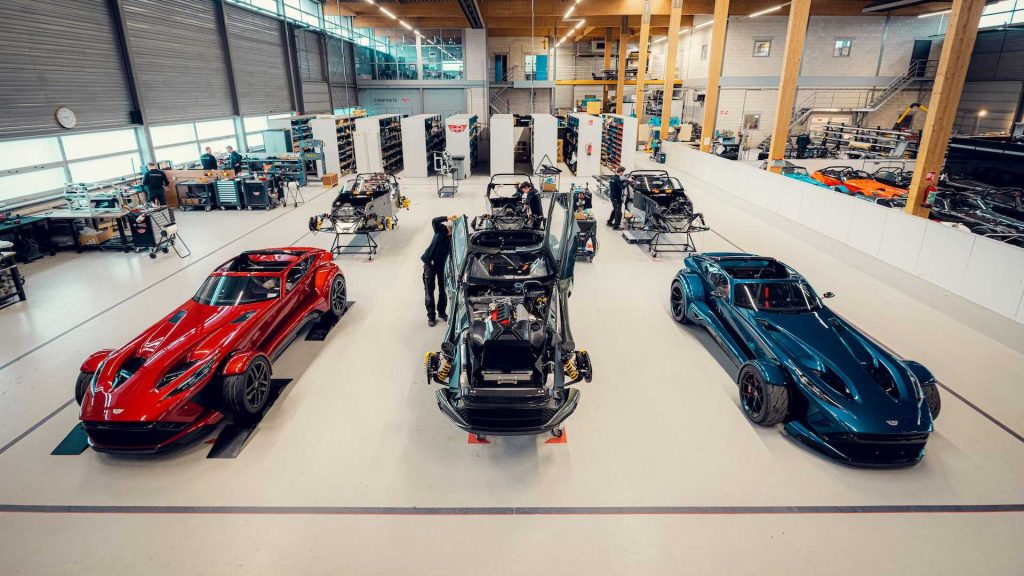 Podle nizozemské butikové automobilky Donkervoort přišla většina objednávek nového modelu F22 ze zemí západní Evropy