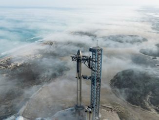 Starship společnosti SpaceX, nejvýkonnější raketa, jakou kdy člověk postavil, odstartovala ve čtvrtek ráno. Chvíli po staru však explodovala