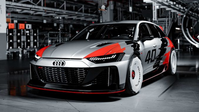 Šéf Audi Sport Sebastian Grams naznačil, že osmiválec, který se nachází v modelu RS6 Avant, by měl mít ještě více výkonu