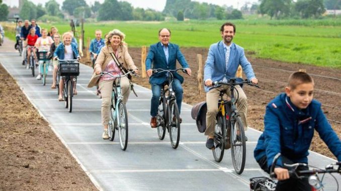 Severní Brabantsko oznámilo zahájení výstavby 500 metrů dlouhé solární cyklostezky podél provinční silnice N285 nedaleko Wagenbergu