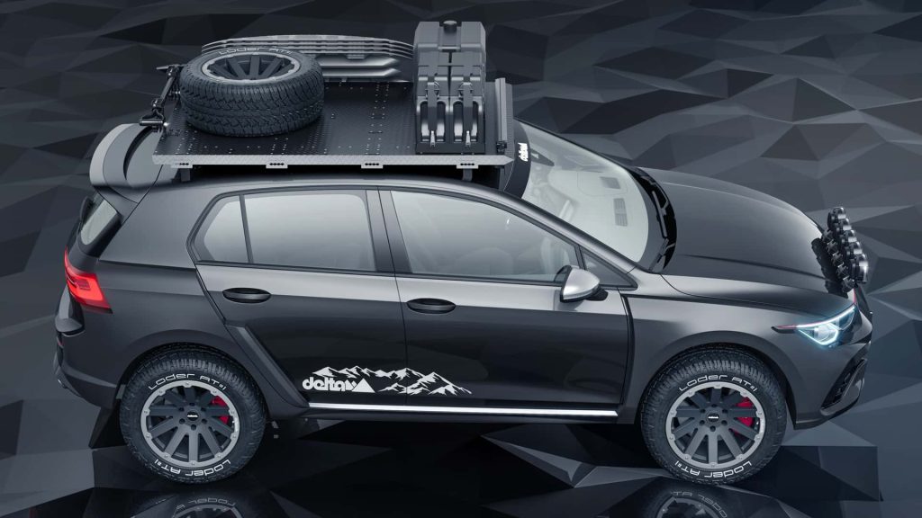 Zvedací sada zvedá hot hatch s pohonem AWD o 80 milimetrů a je kombinovaná se zakázkovými 18" koly obutými do terénních pneumatik