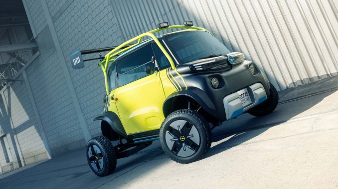 Model Rocks-e se objevil na trhu v srpnu 2021. Tentokrát přichází elektrická bugina s označením Opel Rocks E-Xtreme