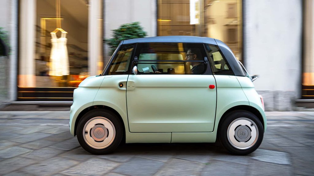 Fiat představil a podrobně popsal svůj nejmenší elektromobil, 2,53 m dlouhou čtyřkolku Topolino