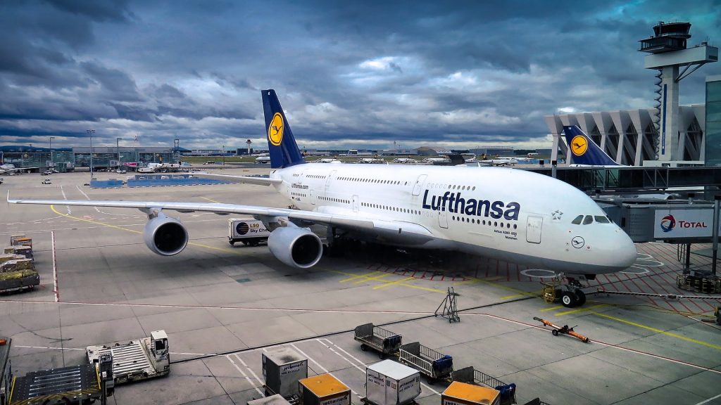 Piloti společnosti Lufthansa v současné době zvažují novou platovou nabídku vlajkového dopravce