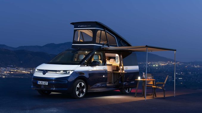 Na akci Caravan Salon 2023 se v německém v Düsseldorfu představí nejnovější obytný vůz California od Volkswagenu