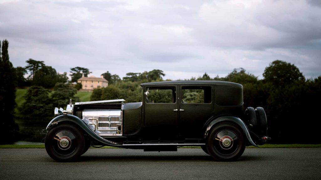 Když se Phantom II v roce 1920 původně objevil na trhu, stal se jedním z nejluxusnějších vozů na světě