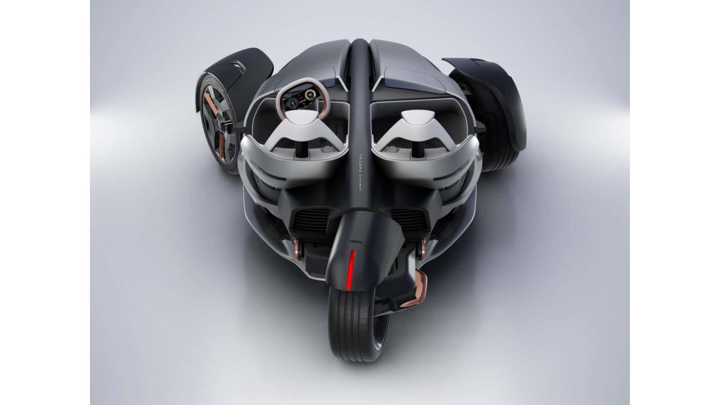 Jedná se o tříkolový automatický motocykl s elektrickým pohonem a otevřenou střechou