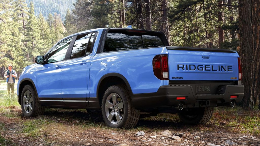 Skutečně vítaným doplňkem modelu Ridgeline TrailSport je sada terénních pneumatik