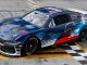 Nový Ford Mustang sedmé generace začne příští rok závodit v seriálu NASCAR Cup. Dnes byla odhalena nejnovější motoristicka verze Dark Horse