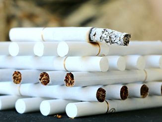 Nová novozélandská vláda oznámila, že hodlá zrušit celosvětově nejpoužívanější zákaz kouření, aby mohla financovat snížení daní