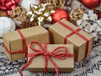 Podle průzkumu skupiny Adevinta se o Vánocích zvýší návštěvnost tržišť s dárky z druhé ruky. Evropané uvažují o snížení nákladů během svátků