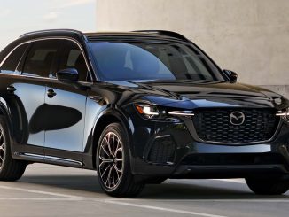 Mazda představuje model CX-70 pro modelový rok 2025. Jde o novou variantu modelu CX-90 s pěti sedadly místo sedmi