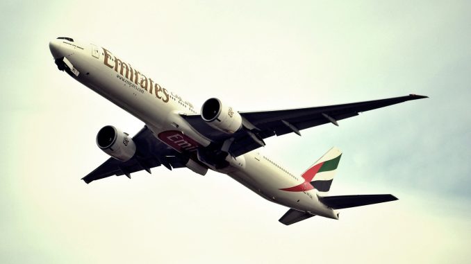 Letecká společnost Emirates dosáhla ve svém působení v ČR velkého úspěchu. Od roku 2010 přepravila na trase Praha-Dubaj 3 miliony cestujících