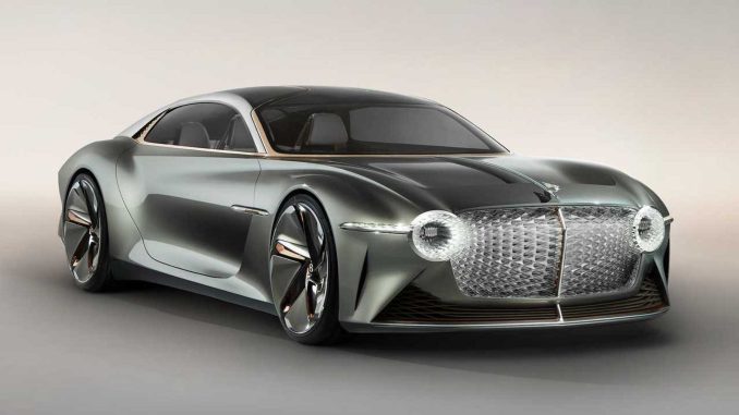 Britská luxusní automobilka Bentley měla v úmyslu představit svůj první elektromobil v roce 2025, ale to se nakonec nestane