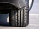 Odborník na pneumatiky Jonathan Benson porovnal nejlepší značky pneumatik pro jízdu za každého počasí. Hodnotil sedm celoročních pneumatik