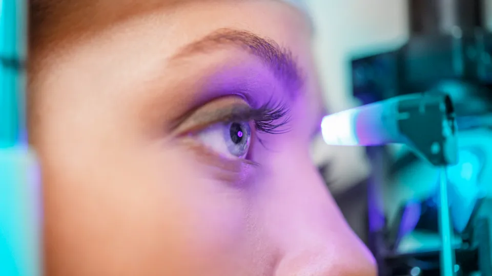 AI dokáže diagnostikovat oční choroby lépe než lékaři