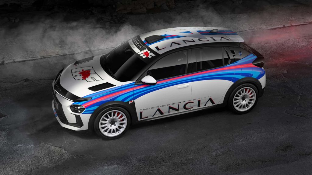 Ypsilon Rally 4 HF, který znamená návrat značky Lancia do závodů rallye po dlouhé přestávce, má rovněž pohon předních kol