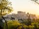 Akropole v Athénách musela včera zavřít své brány pro turisty uprostřed vlny veder, kdy se teploty vyšplhaly až na 43 stupňů Celsia