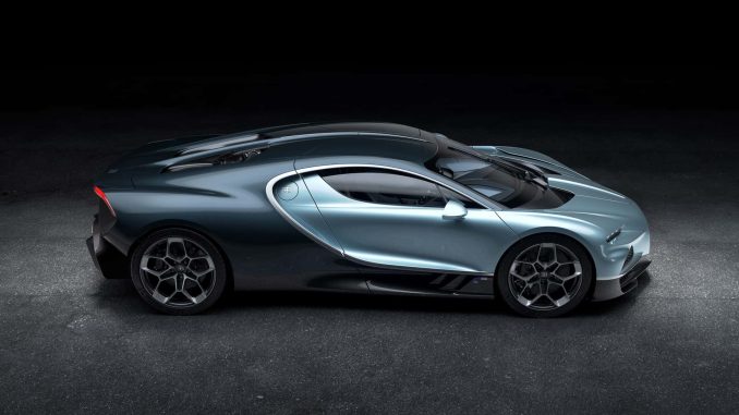 Přivítejte novou generaci vlajkové lodi Bugatti s výkonem 1 800 koní, model s názvem Tourbillon. Nejedná se o další Chiron