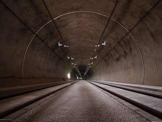 Dánsko a Německo jsou o krok blíže k propojení nejdelším podvodním železničním a silničním tunelem na světě. Dostal jméno Fehmarnbelt
