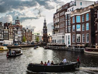Pokud dostanou nové plány zelenou, mohou mít výletní lodě od roku 2035 úplný zákaz vplouvat do centra Amsterdamu