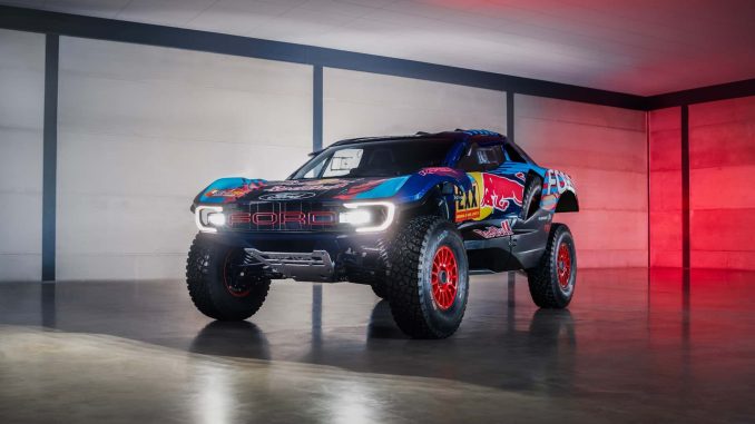 Ford vytvořil ve spolupráci s M-Sport LTD nový model Ford Raptor T1+. Tento závodní vůz vznikl pro zdolání etapového závodu Rallye Dakar