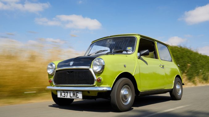 Když se řekne Mr. Bean, většina lidí si okamžitě vybaví nejen herce Rowana Atkinsona, ale také jeho malé auto Leyland Cars Mini 1000 Mark IV