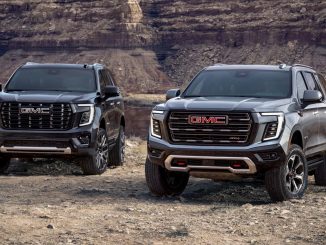 GMC má pro rok 2025 nový model Yukon. Plnohodnotné SUV prochází v polovině cyklu modernizací. K dispozici je také nová výbava AT4 Ultimate