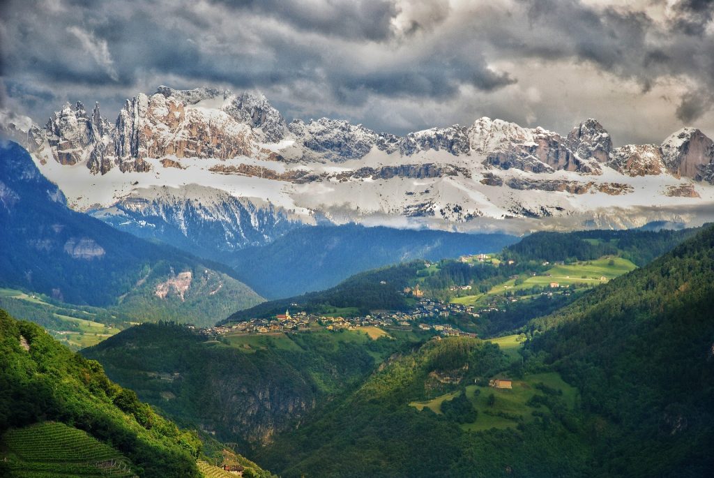 Severoitalské město Bolzano je známé jako brána do krásných Dolomit, kde si každý během výletu přijde na své