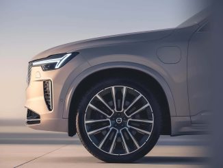 Elektrický model EX90 neznamená konec největšího SUV značky Volvo na benzin - model XC90 zůstává. Nyní se dočkal druhého faceliftu