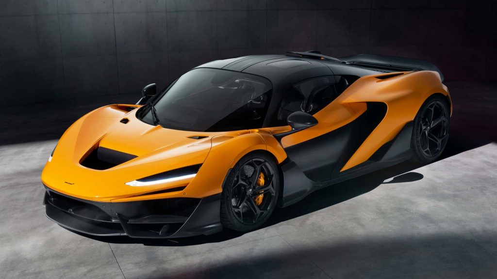 McLaren W1 pohání nový dvakrát přeplňovaný osmiválec 4,0 l s asistenční baterií