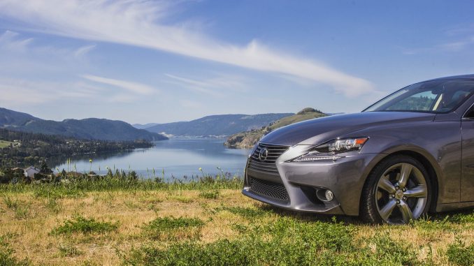 Víte, jak se do segmentu luxusních automobilů dostal Lexus od Toyoty? Když se lidé zamýšlejí nad luxusními vozy, často se zaměřují na značku